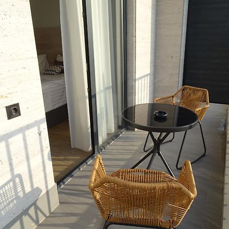 יירבאן 4Guest Hotel מראה חיצוני תמונה