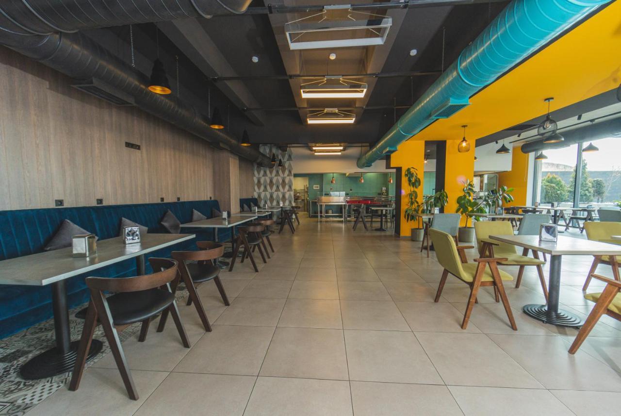 יירבאן 4Guest Hotel מראה חיצוני תמונה