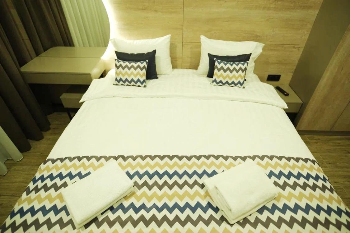 יירבאן 4Guest Hotel מראה חיצוני תמונה