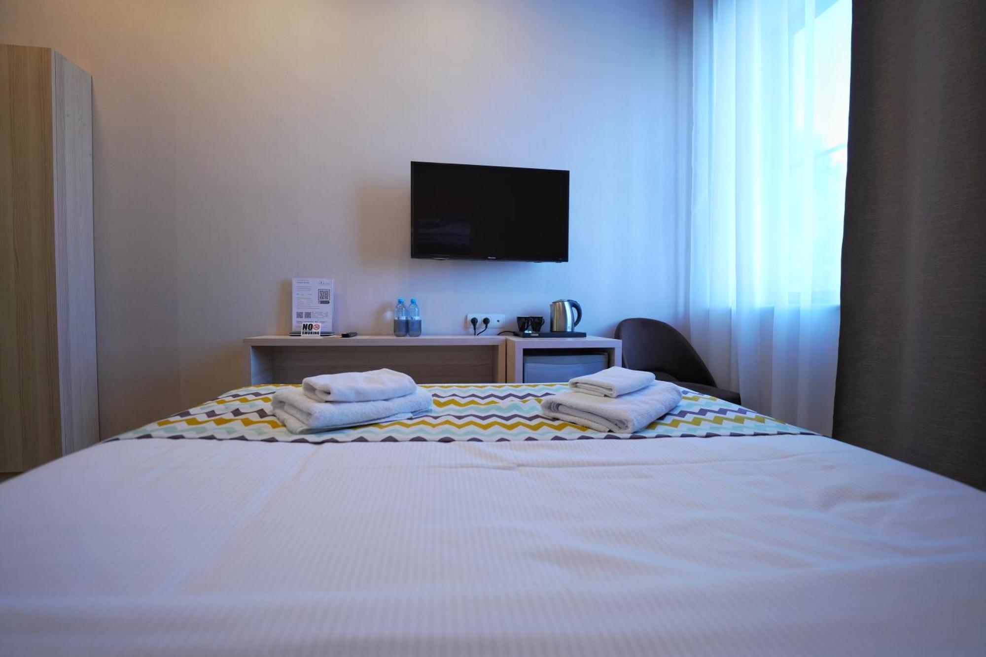 יירבאן 4Guest Hotel מראה חיצוני תמונה