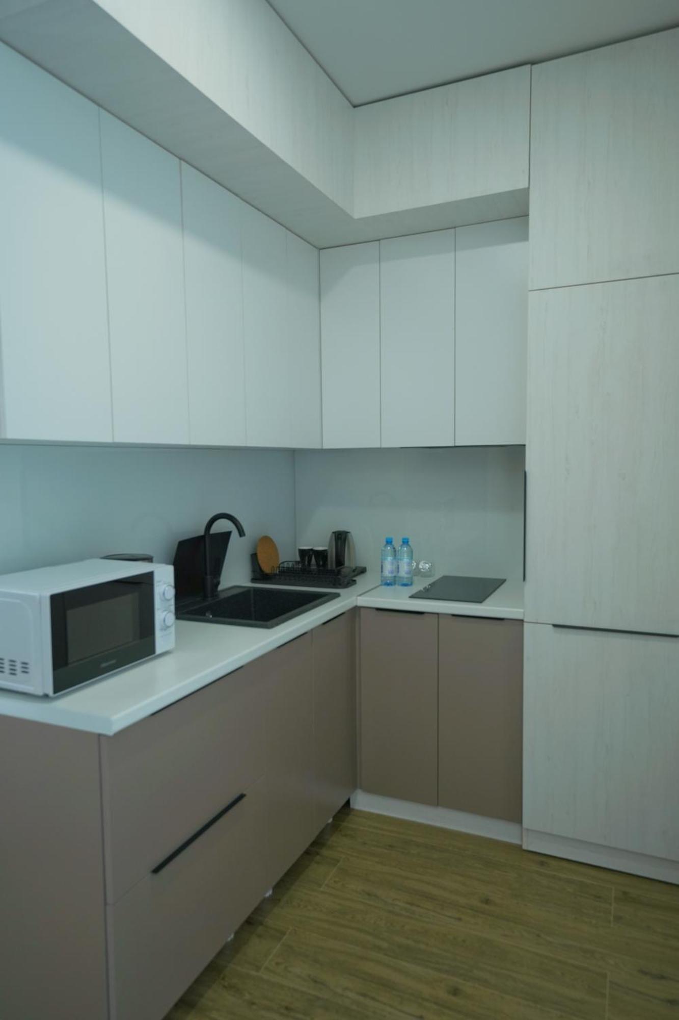 יירבאן 4Guest Hotel מראה חיצוני תמונה