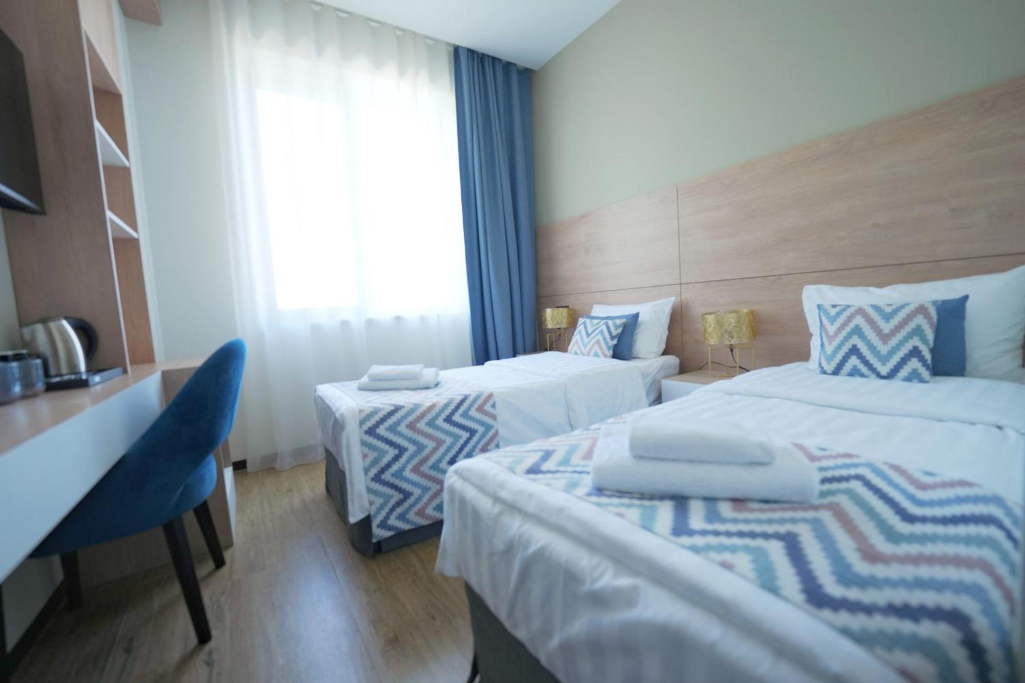 יירבאן 4Guest Hotel מראה חיצוני תמונה